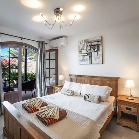 Ocean Escape Villa *